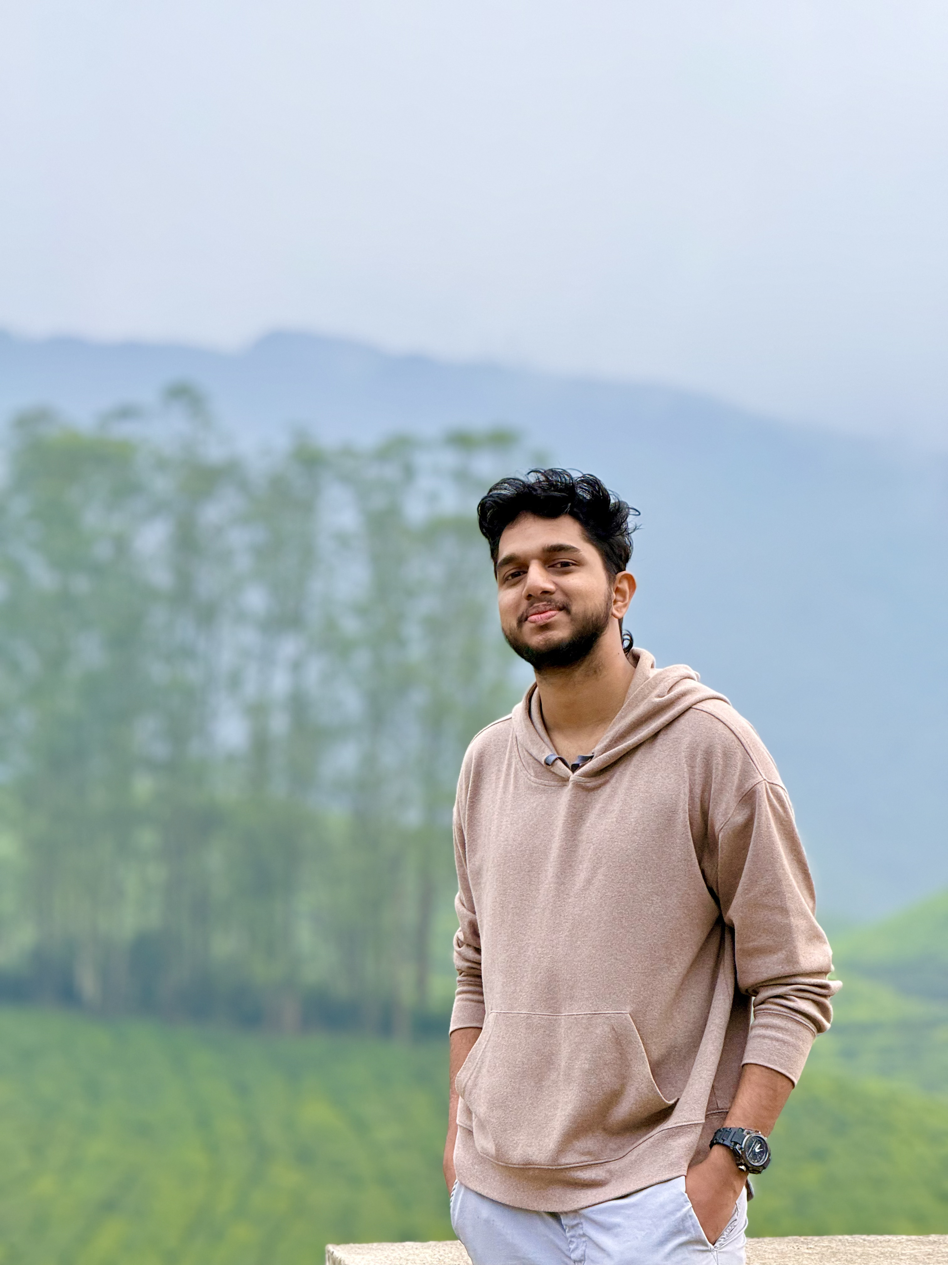 Naveen Peter Naveen Peter - Full-Stack Developer Profile Image 1